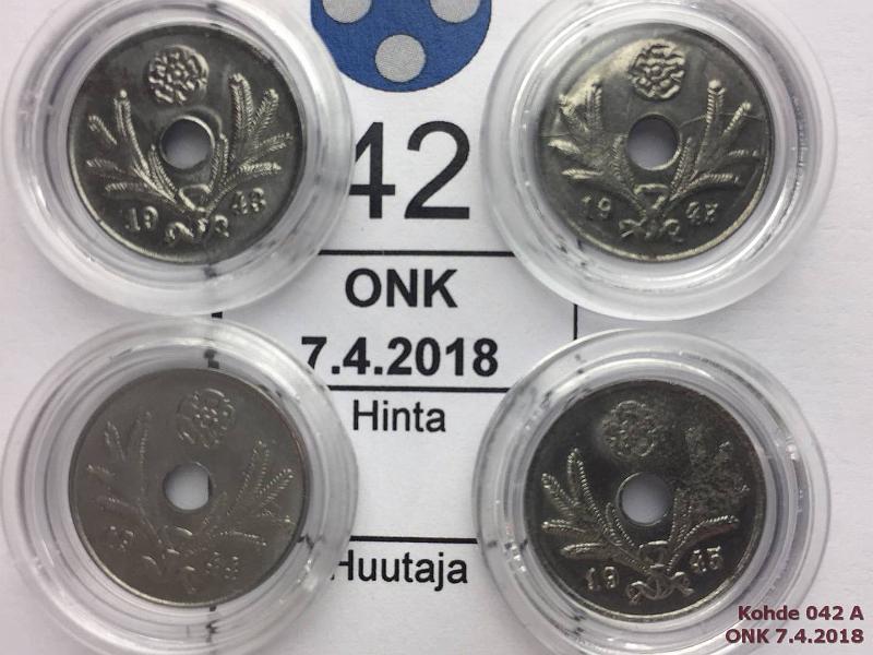 k-0042-a.jpg - Kohde 42 (kuva 1/2), lhthinta: 5 € / myyntihinta: 6 € 10 p 1943-45 (4) Fe, 1943, -44, -45(2: vl epselv ja terv, tss mvja), pillereiss, kunto: 8-9