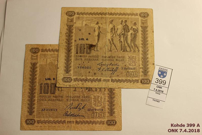 k-0399-a.jpg - Kohde 399, lhthinta: 50 € / myyntihinta: 56 € 100 mk 1922 LA, LC SNY 178.3, 178.5. LA N0402400 HEU-The, tahroja, rep, reiki, LC AF0708779 RYT-Wah, reiki, rep, kunto: 2, 3