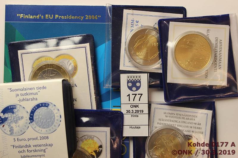 k-0177-a.jpg - Kohde 177, lhthinta: 35 € / myyntihinta: 35 € 5 200308 (6) BU, 2003, -05, -06 kortissa, -07(2), -08 proof. Osassa kotelo+tod, kunto: 9-10