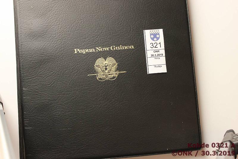 k-0321-a.jpg - Kohde 321 (kuva 1/2), lhthinta: 14 € / myyntihinta: 21 € Papua-New Guinea 1975 (8) Proof, 1, 2, 5, 10, 20 toea; 1, 5, 10 kina. New Currency Issue rahakirjeiss (ep-kuoria?). Kansio, tod, nettohopeaa 52,4g, kunto: 10