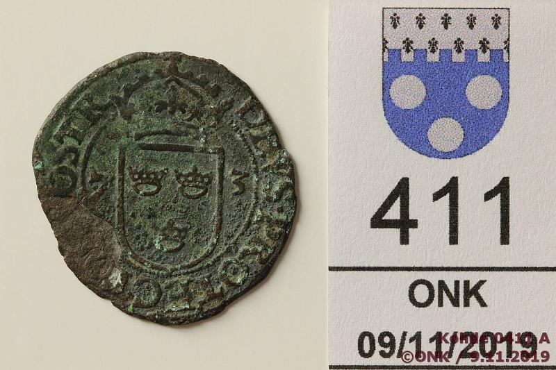 k-0411-a.jpg - Kohde 411, lhthinta: 25 € / ei tarjouksia 2  1573 SM#65, MB#146.2 Ag, Johan III. Rvja, mv. Paino 2,79g, kunto: 4