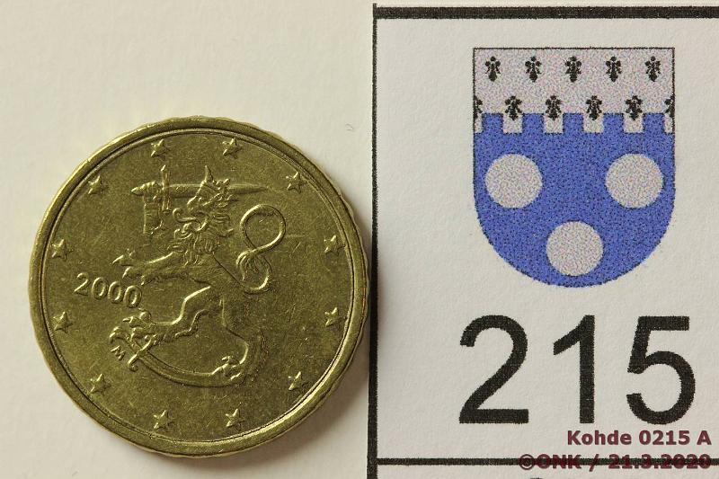 k-0215-a.jpg - Kohde 215, lhthinta: 5 € / myyntihinta: 5 € 10 snt 2000 Suomi, vaakunapuolella kaksoirengas, kunto: 7