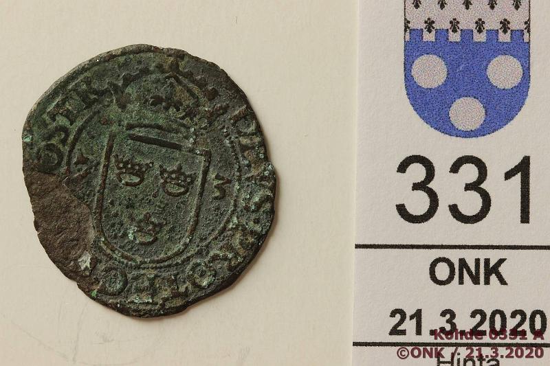 k-0331-a.jpg - Kohde 331, lhthinta: 10 € / ei tarjouksia 2  1573 SM#65, MB#146.2 Ag, Johan III. Rvja, mv. Paino 2,79g, kunto: 2