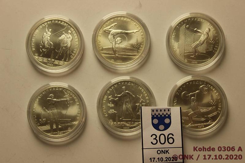 k-0306-a.jpg - Kohde 306, lhthinta: 35 € / myyntihinta: 47 € Neuvostoliitto 5 rpl (6) 1979-80 Y#166, 167, 179-182 Ag, 6 x 16,67g/900, Moscow 1980: 1979 Weightlifting, Hammer, Moscow Mint; 1980 Archery, Gymnastics (Moscow mint), Equestrian Isindi, Gorodki (Leningrad mint), kaps, kunto: 9