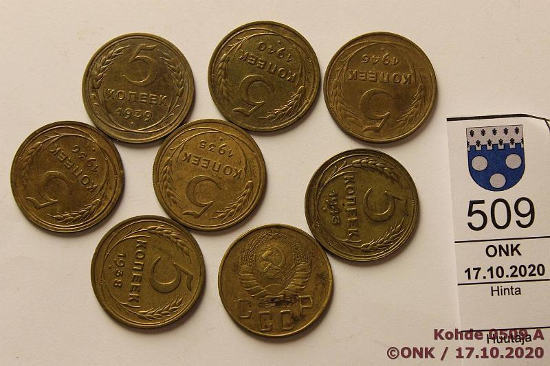 k-0509-a.jpg - Kohde 509, lhthinta: 5 € / myyntihinta: 37 € 5 kop (8) 1935-46 Y#101, 108 AlBr, 1935, -36; 1937, -38, -39, -40, -43, -46, kunto: 4-6