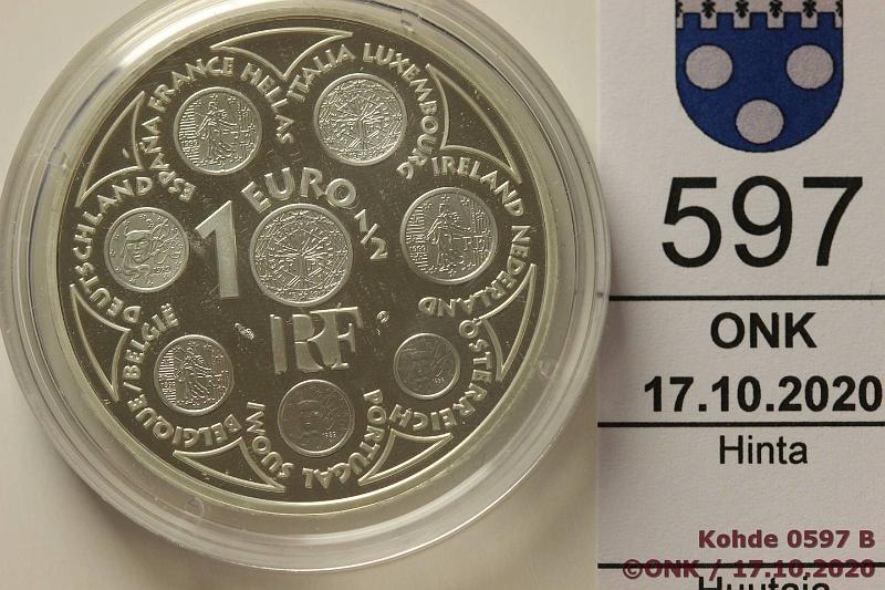 k-0597-b.jpg - Kohde 597 (kuva 2/2), lhthinta: 10 € / myyntihinta: 14 € Ranska 1 € 2002 KM#1301 Ag, Proof, 22,2g/900, Euro, kotelo, tod, kunto: 10