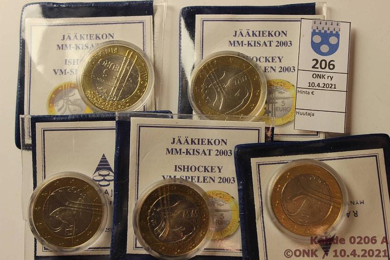 k-0206-a.jpg - Kohde 206, lhthinta: 25 € / ei tarjouksia 5 € 2003 (5) Gn/Nk, BU, Jkiekon MM-kisat (Juti), kapselit, kunto: 9