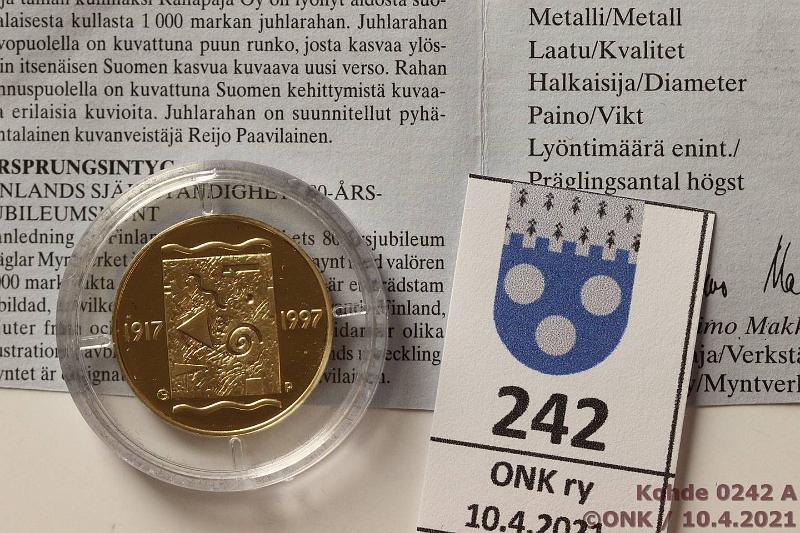 k-0242-a.jpg - Kohde 242 (kuva 1/2), lhthinta: 350 € / myyntihinta: 350 € 1000 mk 1997 Au, Proof, 8,64g/900, Itsenisyys 80v, kotelo, tod, kunto: 10