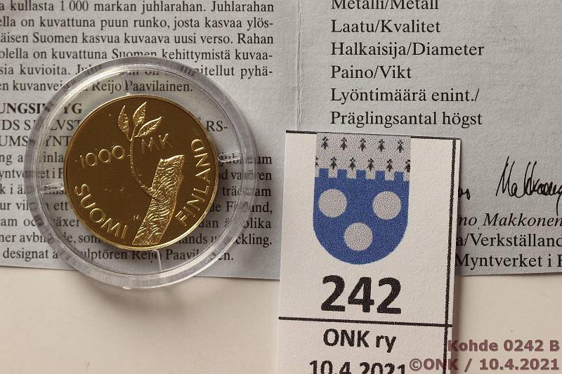 k-0242-b.jpg - Kohde 242 (kuva 2/2), lhthinta: 350 € / myyntihinta: 350 € 1000 mk 1997 Au, Proof, 8,64g/900, Itsenisyys 80v, kotelo, tod, kunto: 10