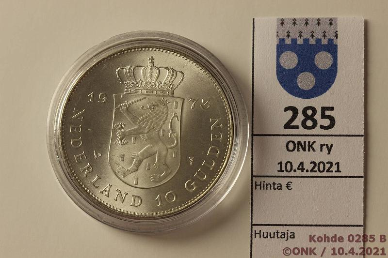 k-0285-b.jpg - Kohde 285 (kuva 2/2), lhthinta: 8 € / myyntihinta: 11 € Hollanti 10 gulden 1973 KM#196 Ag, 25g/720, Juliana 25 v hallitsijana, kaps, kunto: 9