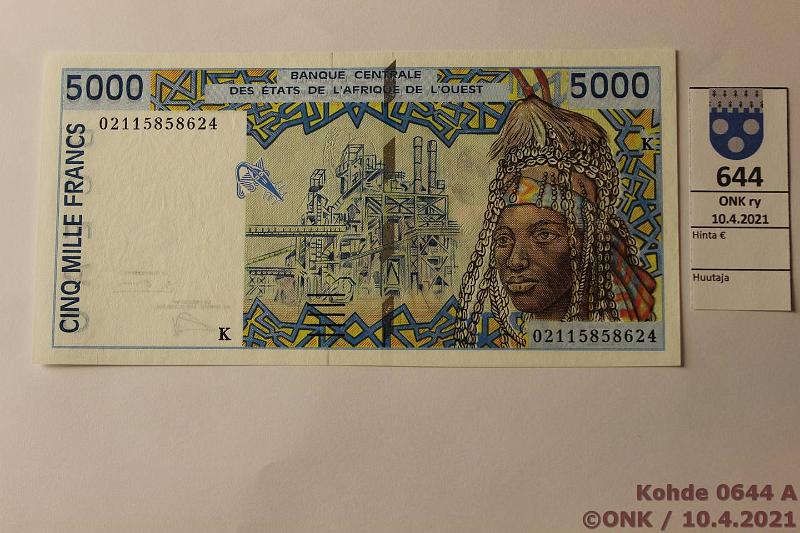 k-0644-a.jpg - Kohde 644, lhthinta: 40 € / ei tarjouksia Senegal 5000 fr 2002 P#713Kl 2115858624, kunto: 9