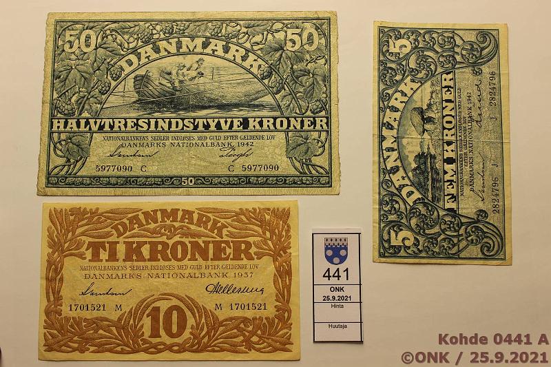 k-0441-a.jpg - Kohde 441 (kuva 1/2), lhthinta: 40 € / myyntihinta: 40 € Tanska 5-50 kr (3) 1937-42 P#30h, 31c, 5k 1942; 10k-37; 50k-42 (pienet niitinreit), kunto: 4-5