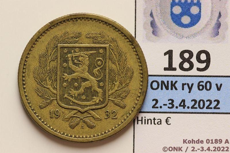 k-0189-a.jpg - Kohde 189 (kuva 1/2), lhthinta: 15 € / myyntihinta: 19 € 20 mk 1932 AlBr, kunto: 5