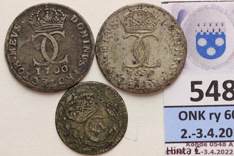 k-0548-a.jpg - Kohde 548 (kuva 1/2), lhthinta: 20 € / myyntihinta: 20 € 1 - 5 re (3) 1690-1700 SM#101, 183 244 Ag, 1 1691, hom; 5 1690, 1700, kunto: 2-4