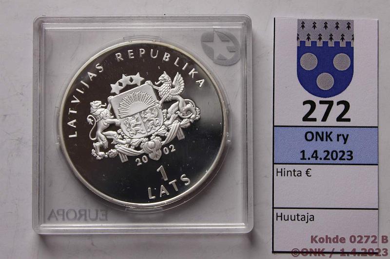 k-0272-b.jpg - Kohde 272 (kuva 2/2), lhthinta: 15 € / myyntihinta: 22 € Latvia 1 lats 2002 KM#57 Ag, Proof 34,47g/925. Greco-Roman Wrestling, Ateena 2004. Reunassa hieman patinaa. Kapseli, kunto: 10