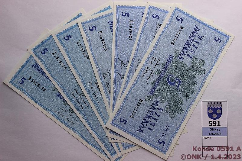 k-0591-a.jpg - Kohde 591, lhthinta: 10 € / myyntihinta: 21 € 5 mk 1963 LB (7) Sarjoja M, O, P, Z ja , kaikissa erilaiset ak-parit, kunto: 8-9