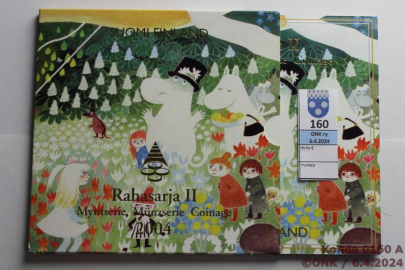 k-0160-a.jpg - Kohde 160, lhthinta: 20 € / myyntihinta: 35 € 2004 BU, sis. risurahan ja Nuuskamuikkunen & Pikku myy -jetonin, kunto: 9