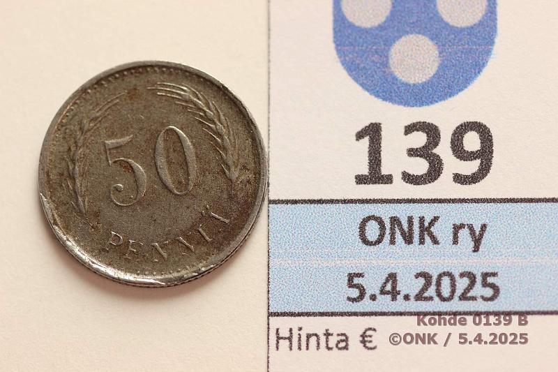 k-0139-b.jpg - Kohde 139 (kuva 2/3), lhthinta: 5 € 50 p 1946 Tunnuspuolella kaksoispuristus, nkyy hyvin vuosiluvussa, prv, kunto: 3