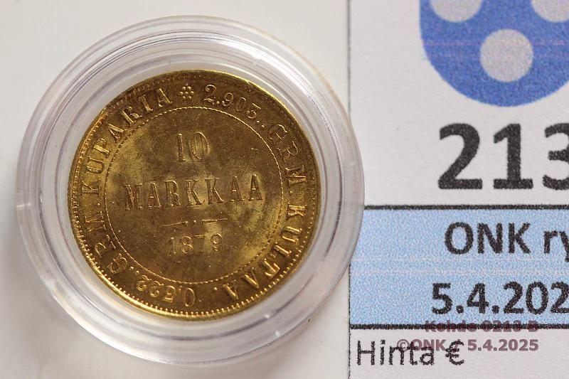 k-0213-b.jpg - Kohde 213 (kuva 2/2), lhthinta: 250 € 10 mk 1879 Au. Kapselissa, kunto: 9