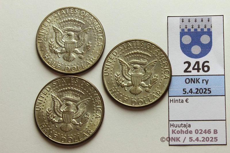 k-0246-b.jpg - Kohde 246 (kuva 2/2), lhthinta: 15 € USA  $ (3) 1964D, -65, -68D KM#202, 202a Ag, 12,5g/900 + 2x12,5g/400. Kennedy, kunto: 8-9