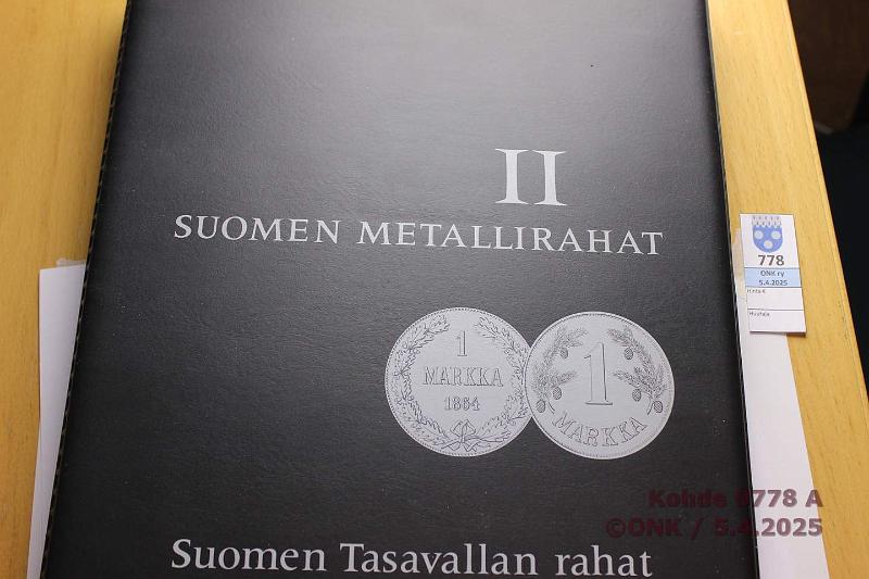 k-0778-a.jpg - Kohde 778 (kuva 1/3), lhthinta: 80 € Suomi 2 -kansio (193) 1919-68 1p -19; 5p -19-43(15); 10p -23-45(12); 25p -21-45(16); 50p -23-47(13); 1mk -21, 28-52I(25), -52-62(12); 5mk -30-52I(17), -52-62(12); 10mk -28-39(5), -52-62(9); 20mk -34-39, -52, -54, -56, -57, -59, -61, -62; 50mk -53, -54, -58, -62; 100mk -56-59; 200mk -56, -58H; 500mk -52; 1000mk -60; 1p-50p -63-67(kaikki); 1mk -64-68. Kaikissa kansiohometta, posa normaalikuntoisia, uusimmissa joitain hyvi., kunto: 3-8