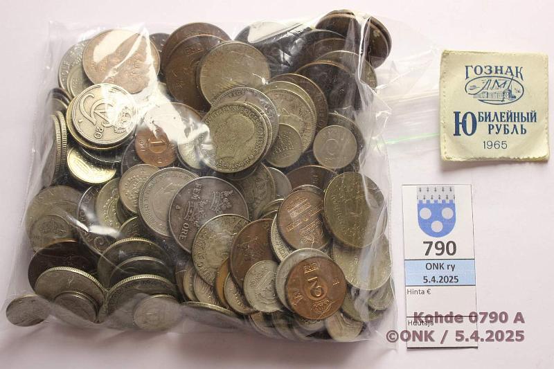 k-0790-a.jpg - Kohde 790, lhthinta: 10 € Muu maailma >800 g 1900-luku Posin Ruotsia, hyvin hopeaa (10-1kr) mukana, kunto: 3-9