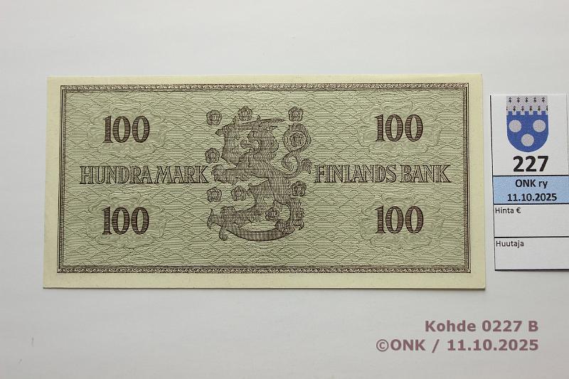 k-0227-b.jpg - Kohde 227 (kuva 2/2), lhthinta: 15 € / myyntihinta: 17 € 100 mk 1955 SNY 181.1.1 N4019202 LEI-AAs, kunto: 8