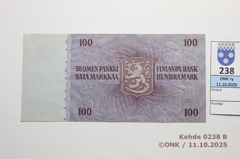 k-0238-b.jpg - Kohde 238 (kuva 2/2), lhthinta: 50 € / myyntihinta: 50 € 100 mk 1963 SNY 183.1.1 C8703271 KO I-Tr, loiva keskitaitos, kunto: 8