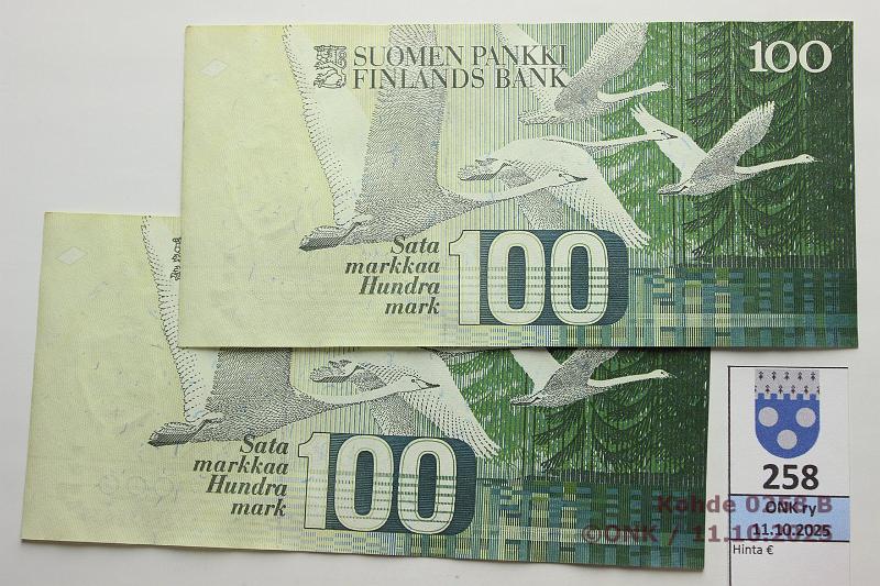 k-0258-b.jpg - Kohde 258 (kuva 2/2), lhthinta: 20 € / ei tarjouksia 100 mk 1986 (2) SNY 185.1.1 5137035632-33 AL I-M1, 2 perk., laineita, kunto: 6