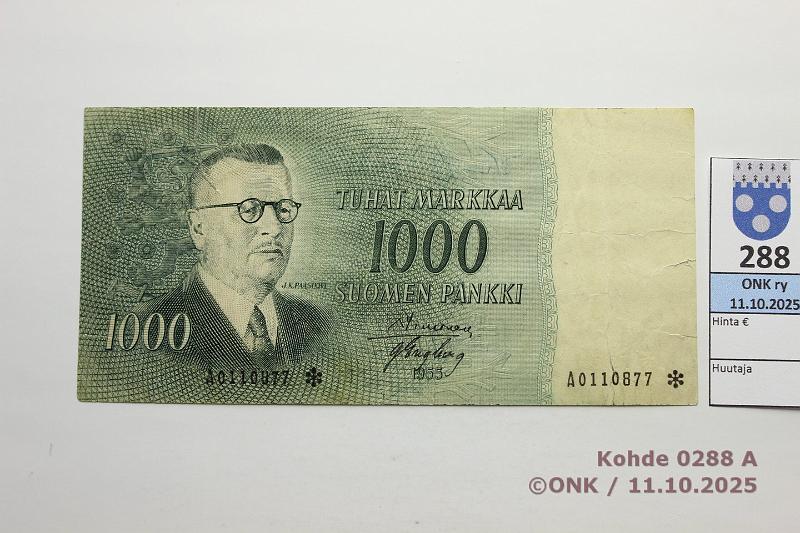 k-0288-a.jpg - Kohde 288 (kuva 1/2), lhthinta: 120 € / myyntihinta: 120 € 1000 mk 1955 A* SNY 200.2.2 A0110877* SIM-Eng, vl2, korvaava, isoja rep, kunto: 3