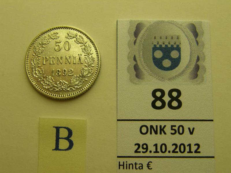 k-0088-b.jpg - Kohde 88 (kuva 2/2), lhthinta: 15 € 50 p 1892 Ag, SNY 327.2, hnja, kaunis!, kunto: 7