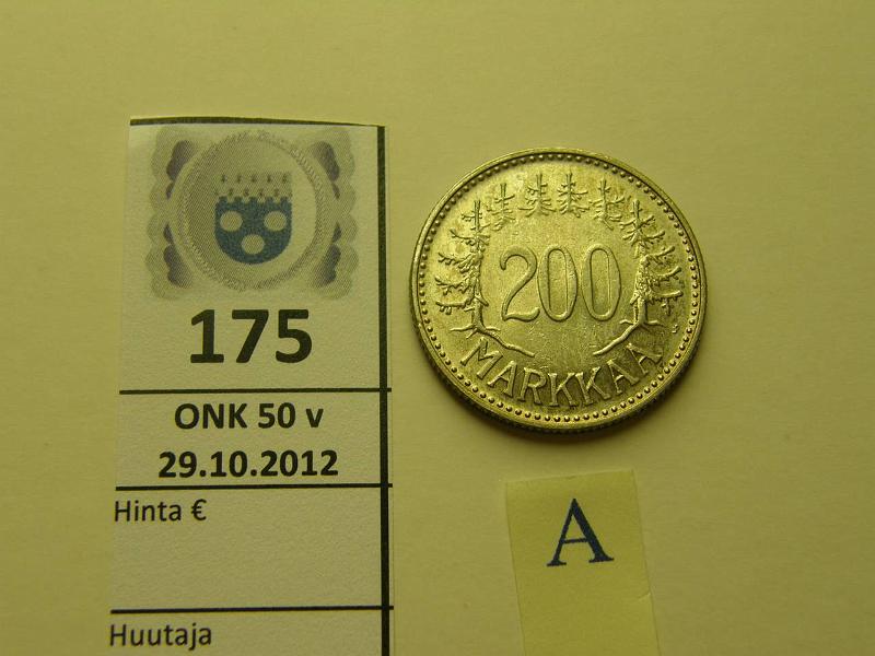 k-0175-a.jpg - Kohde 175 (kuva 1/3), lhthinta: 350 € 200 mk 1958S harv. rahamestarin merkki "S", kunto: 7