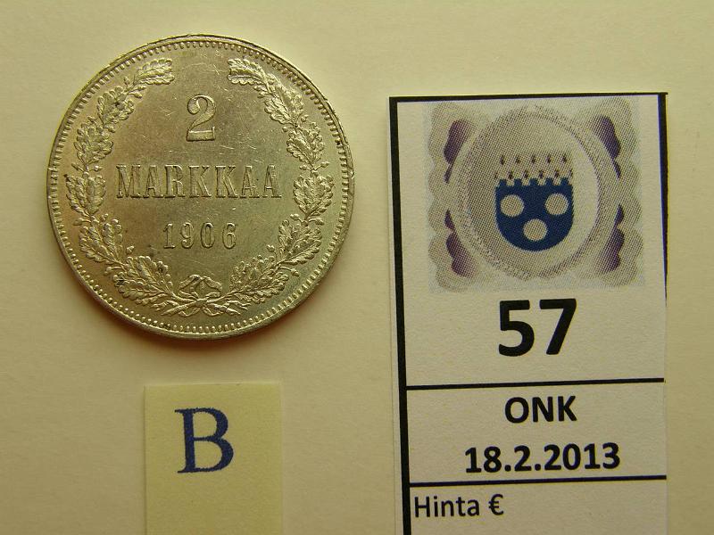 k-0057-b.jpg - Kohde 57 (kuva 2/2), lhthinta: 20 € 2 mk 1906 Ag, SNY 500.2 (lyhyt /), arvopuolella hnja, phpja, eprv. Kaunis!, kunto: 8