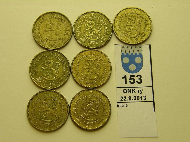 k-0153-a.jpg - Kohde 153, lhthinta: 5 € / myyntihinta: 13 € 50 mk (7) 1952-62 AlBr, 7 eril, ei 1958 ja 1960, kunto: 3-7