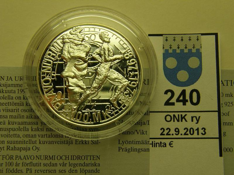 k-0240-a.jpg - Kohde 240, lhthinta: 32 € 100 mk 1997 Ag, proof, Nurmi, kapseli, muovikotelo, tod, kunto: 10