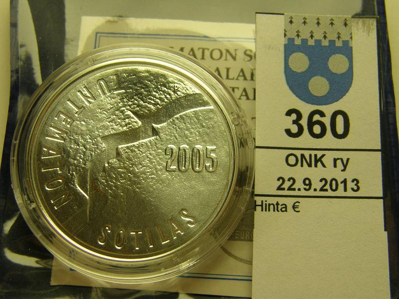 k-0360-a.jpg - Kohde 360, lhthinta: 16 € / myyntihinta: 17 € 10 € 2005 Ag, Tuntematon sotilas, kapseli, muovikotelo, tod, kunto: 10