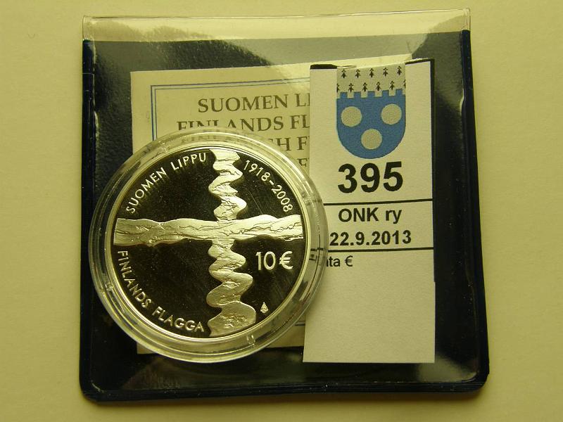 k-0395-a.jpg - Kohde 395, lhthinta: 24 € / myyntihinta: 24 € 10 € 2008 Ag, proof, Suomen lippu 90v, muovikotelo, tod, kunto: 10