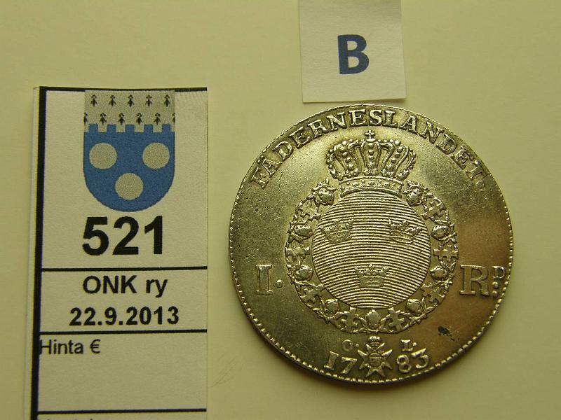 k-0521-b.jpg - Kohde 521 (kuva 2/2), lhthinta: 120 € / myyntihinta: 145 € 1 RD 1783 KM#527 Ag, Gustaf III, epmv, epij, kaunis kokoelmakappale, kapseli, kunto: 6