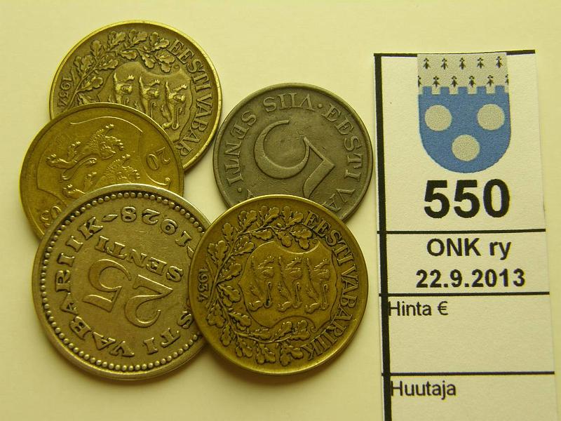 k-0550-a.jpg - Kohde 550, lhthinta: 5 € / myyntihinta: 13 € Eesti 5s-1kr er (5) 1928-2003 KM#9; 11; 16 5s 1931; 25s 1928; 1kr 1934(2), 2003, kunto: 4-5