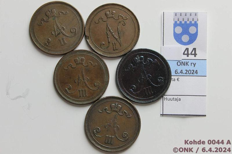 k-0044-a.jpg - Kohde 44 (kuva 1/2), lhthinta: 10 € / myyntihinta: 10 € 10 p 1876-1913 (5) 1876(SNY 148.1.1, mv), -89(prvja), -90, -91, 1913(rv), kunto: 2-5