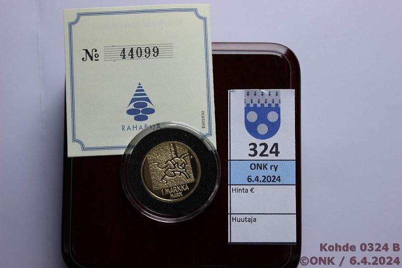 k-0324-b.jpg - Kohde 324 (kuva 2/2), lhthinta: 350 € / myyntihinta: 382 € 1 mk 2001 Au, Proof, 8,6g/750, laatikko, tod, kunto: 9