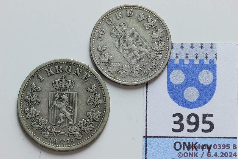 k-0395-b.jpg - Kohde 395 (kuva 2/2), lhthinta: 25 € / myyntihinta: 76 € Norja 50  + 1 kr 1901, 1879 KM#356, 357 Ag, kunto: 6, 5