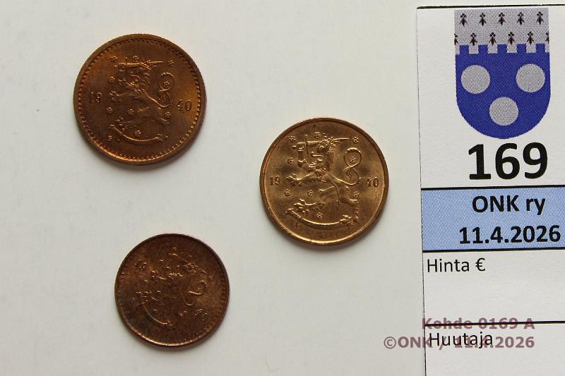 k-0169-a.jpg - Kohde 169 (kuva 1/2), l�ht�hinta: 20 &euro; / myyntihinta: 20 &euro; 5, 25 + 50 p 1940 (3) Cu, leimakiitoiset, 25p eprvja, kunto: 9, 7, 8