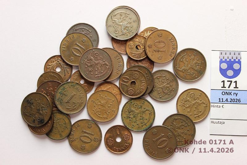 k-0171-a.jpg - Kohde 171, l�ht�hinta: 5 &euro; / myyntihinta: 11 &euro; 5 p - 1 mk 1919-51 (35): Cu,  5p  -22-42(9);  10p  -19-42(21);  50p  -40;  1mk  -41-51(4). Joitakin leimakiiltoisiakin, kunto: 4-8