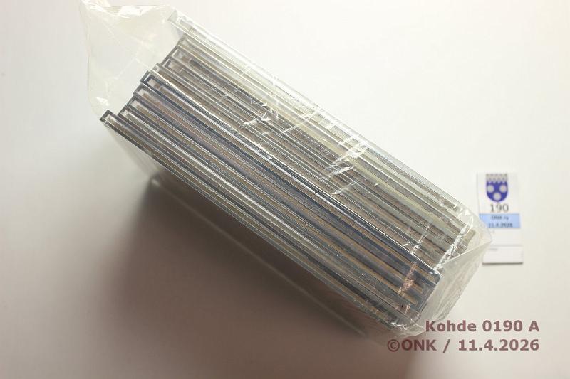 k-0190-a.jpg - Kohde 190 (kuva 1/2), l�ht�hinta: 25 &euro; / myyntihinta: 27 &euro; Rp:n vuosisarjat 1974-83K (10): Kaikki eri vuosia, kunto: 9