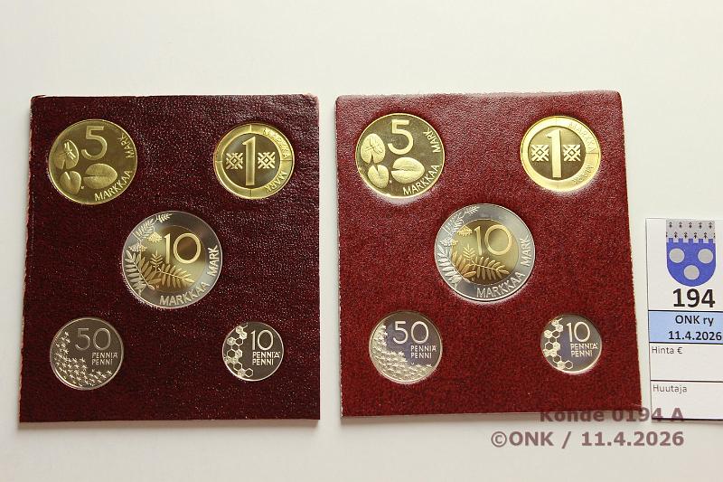 k-0194-a.jpg - Kohde 194 (kuva 1/2), l�ht�hinta: 15 &euro; / myyntihinta: 15 &euro; Rp:n vuosisarjat 2005, -06 Proof-laatuiset vuosisarjat erikoisissa painopahveissa, kunto: 10