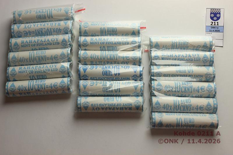 k-0211-a.jpg - Kohde 211, l�ht�hinta: 80 &euro; / myyntihinta: 80 &euro; 10 s 1999-2007 (18) Avaamattomat rullat: -99(2), -00(7), -01, -04(3), -05(3), -06, -07. Vuosiluku n�kyy. Nimellisarvo 72?, kunto: 9