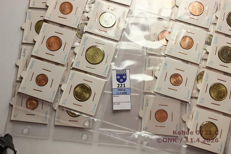 k-0221-c.jpg - Kohde 221 (kuva 3/3), l�ht�hinta: 36 &euro; / myyntihinta: 36 &euro; Suomi 1 s - 2 ? 1999-2007 (8) T�ydet sarjat: -99, -00, -01 (10c puuttuu), -02, -04(2), -05, -06 rullista 4:ll� kansiolehdell� rahasilmiss� ja -07 sarja muoviliuskassa, kunto: 9