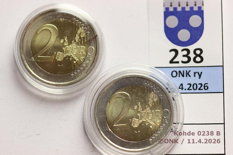 k-0238-b.jpg - Kohde 238 (kuva 2/2), l�ht�hinta: 25 &euro; / myyntihinta: 28 &euro; Suomi 2004, -05 Risuraha Monetan kaps, YK kaps, kunto: 9