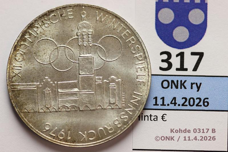 k-0317-b.jpg - Kohde 317 (kuva 2/2), l�ht�hinta: 15 &euro; / myyntihinta: 23 &euro; It�valta 100 sch 1975 KM#2896 Ag, 23,93g/640 Innsbruck, patinaa, kunto: 9